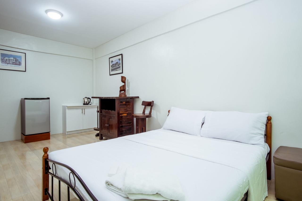 Reddoorz @ Lower Bicutan Taguig Manila